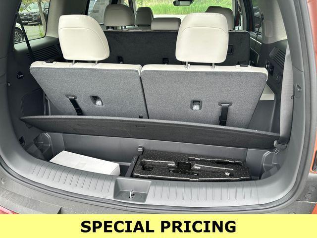 new 2024 Hyundai Santa Fe car, priced at $41,601