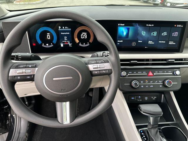 new 2025 Hyundai Tucson car, priced at $29,108