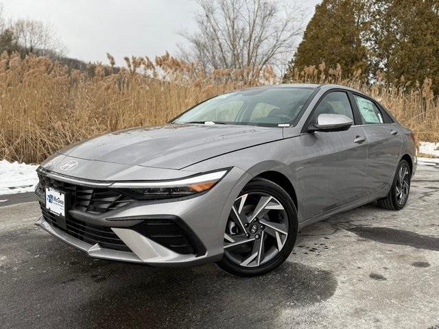 new 2025 Hyundai Elantra car, priced at $27,480