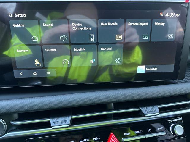 new 2026 Hyundai TUCSON Hybrid car, priced at $32,409