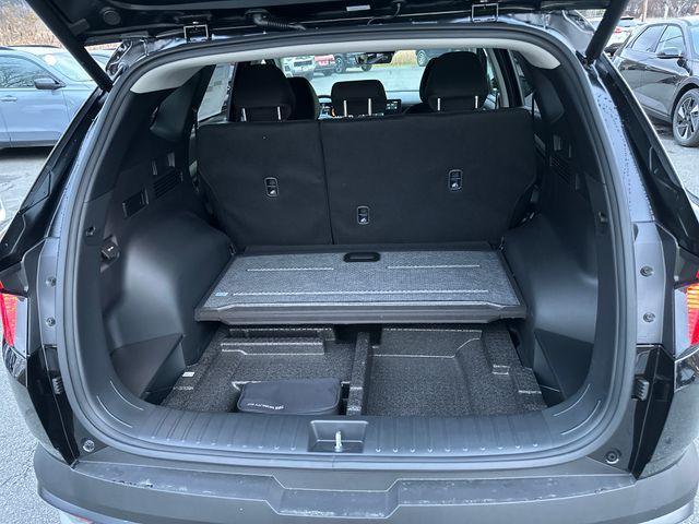 new 2026 Hyundai TUCSON Hybrid car, priced at $32,409