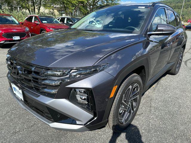 new 2025 Hyundai TUCSON Hybrid car, priced at $40,748