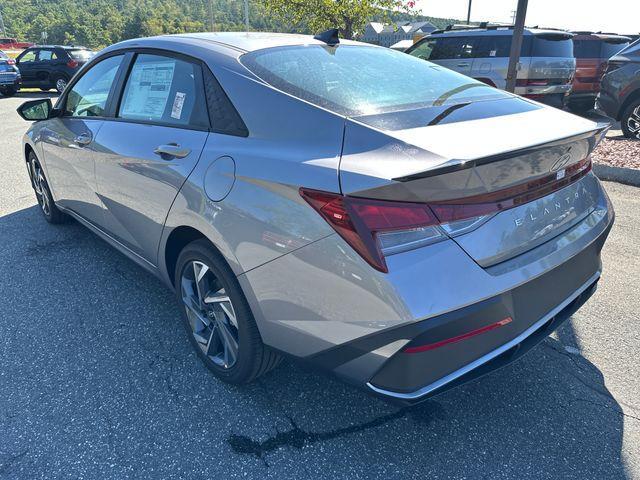 new 2025 Hyundai Elantra car, priced at $22,143