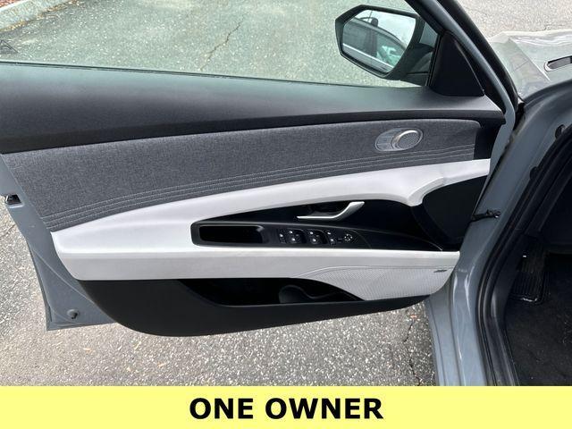 used 2022 Hyundai ELANTRA HEV car, priced at $18,888