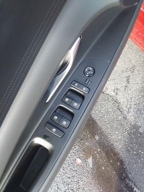 new 2025 Hyundai Elantra car, priced at $21,326