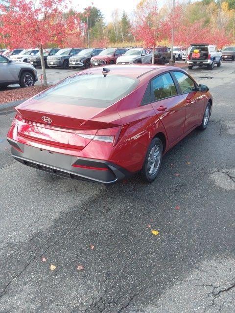 new 2025 Hyundai Elantra car, priced at $21,326