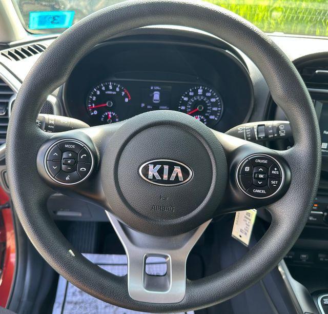 used 2021 Kia Soul car, priced at $14,886