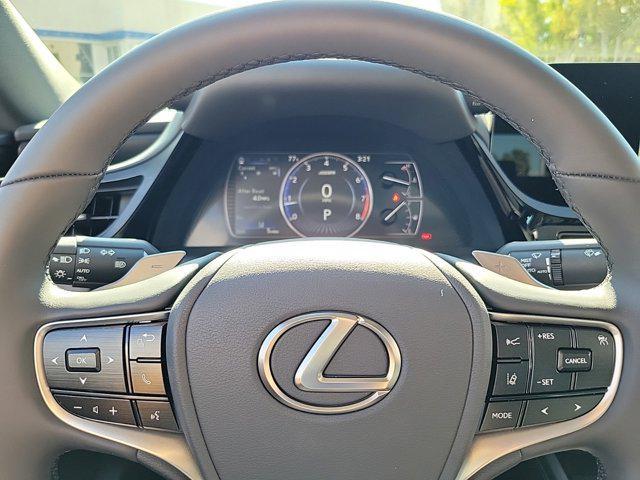 new 2025 Lexus ES 350 car, priced at $48,529