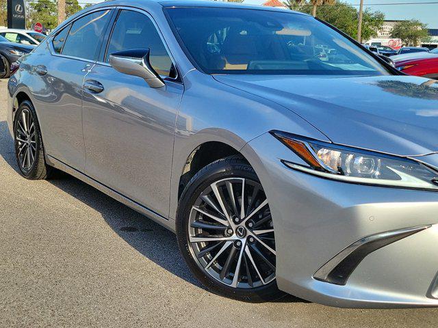 used 2022 Lexus ES 350 car, priced at $29,774