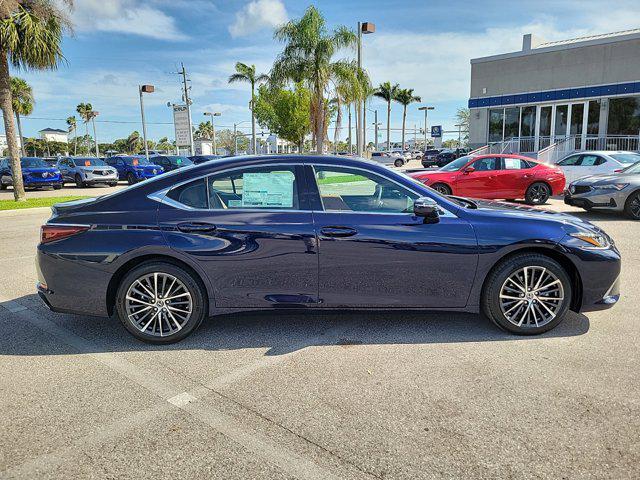 new 2025 Lexus ES 350 car, priced at $48,029