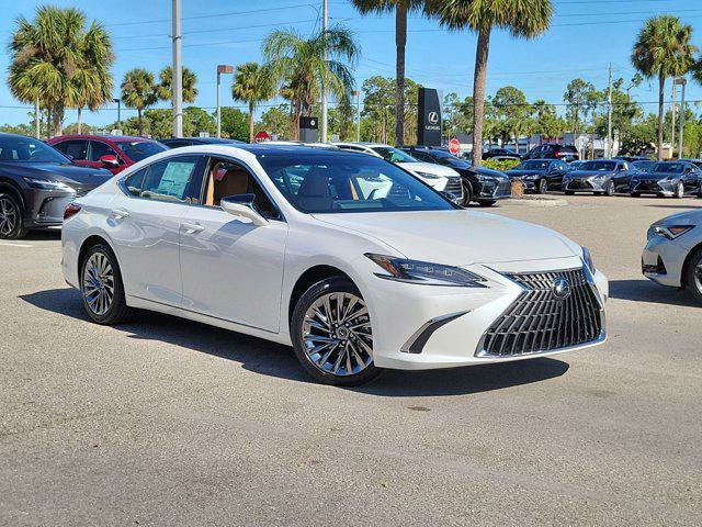 new 2025 Lexus ES 350 car, priced at $55,829