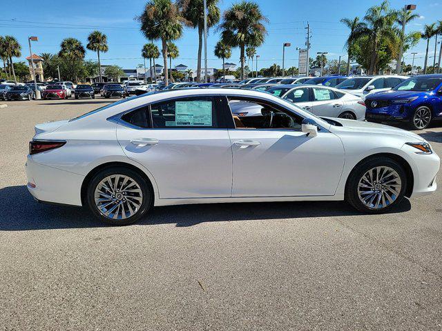 new 2025 Lexus ES 350 car, priced at $55,829