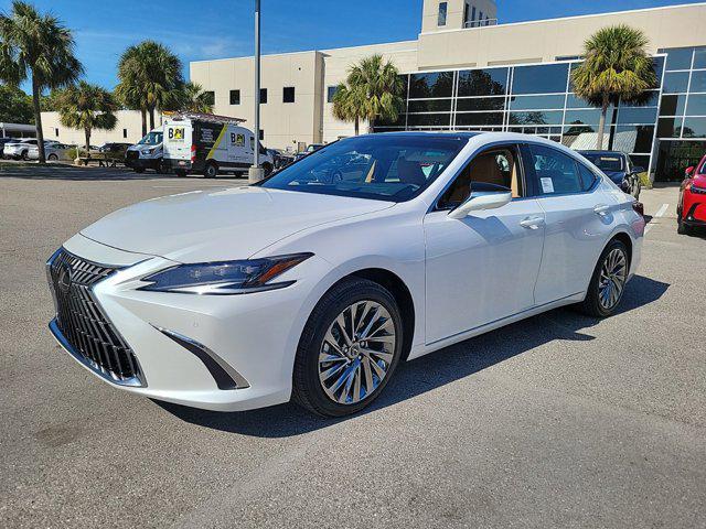 new 2025 Lexus ES 350 car, priced at $55,829