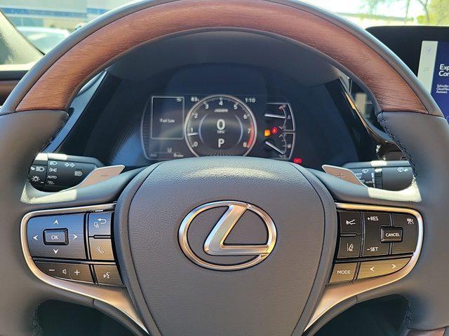 new 2025 Lexus ES 350 car, priced at $55,829