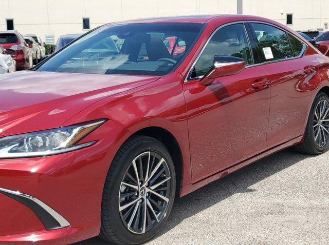 new 2025 Lexus ES 350 car, priced at $48,029