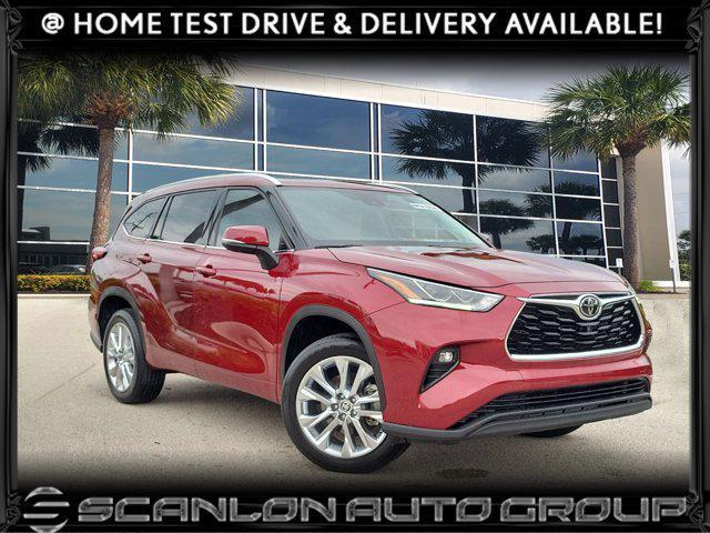 used 2021 Toyota Highlander car, priced at $37,412