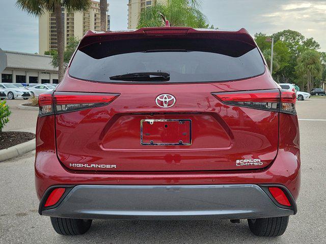 used 2021 Toyota Highlander car, priced at $37,412