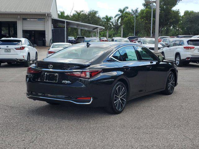 new 2025 Lexus ES 300h car, priced at $50,204