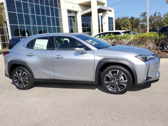 new 2025 Lexus UX 300h car, priced at $39,925