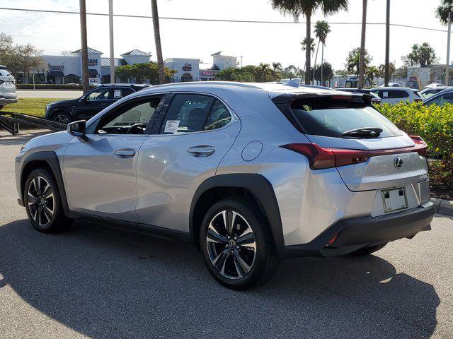 new 2025 Lexus UX 300h car, priced at $39,925