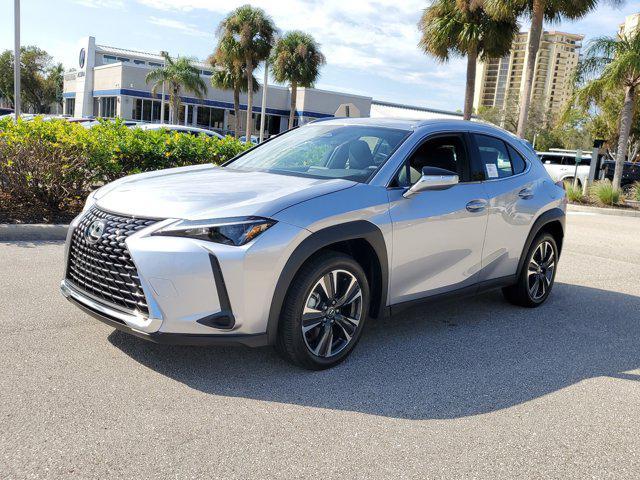 new 2025 Lexus UX 300h car, priced at $39,925