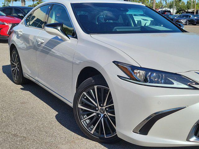 used 2024 Lexus ES 350 car, priced at $42,994