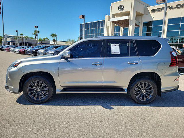 used 2022 Lexus GX 460 car, priced at $52,607