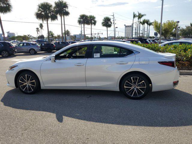 new 2025 Lexus ES 300h car, priced at $50,704