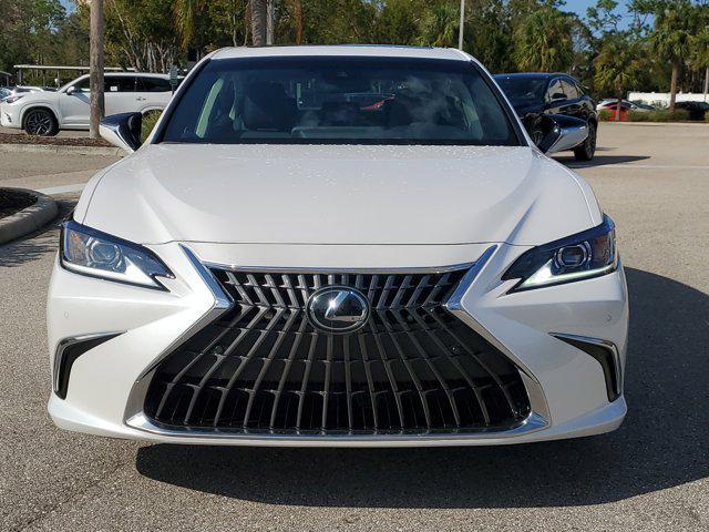 new 2025 Lexus ES 300h car, priced at $50,704