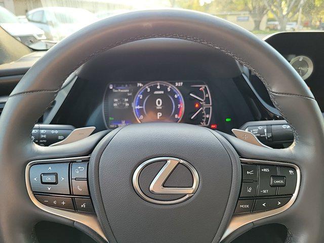 used 2023 Lexus ES 350 car, priced at $39,987