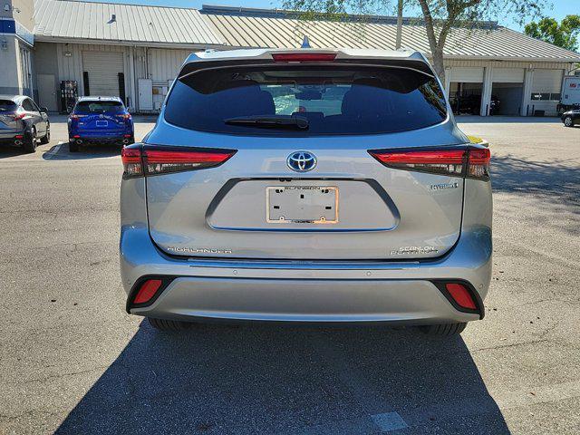 used 2021 Toyota Highlander Hybrid car, priced at $39,659