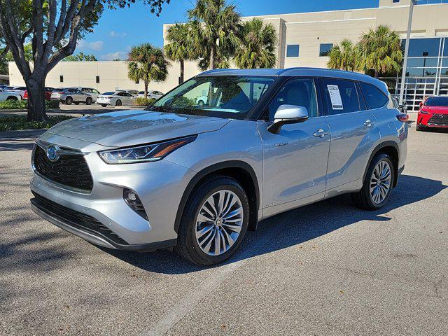 used 2021 Toyota Highlander Hybrid car, priced at $39,659