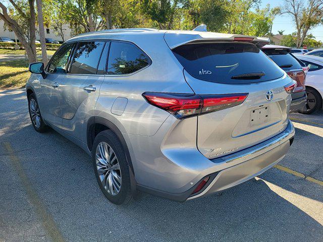 used 2021 Toyota Highlander Hybrid car, priced at $41,890