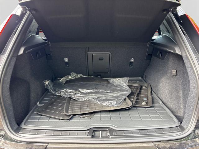 used 2025 Volvo XC40 car, priced at $43,902