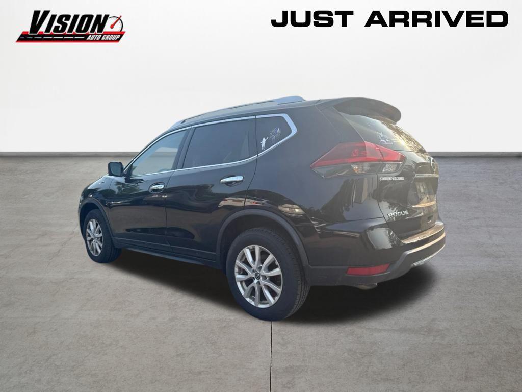 used 2018 Nissan Rogue car, priced at $16,867