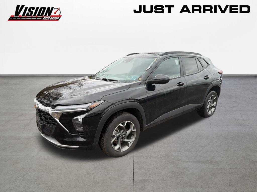 used 2024 Chevrolet Trax car, priced at $20,989