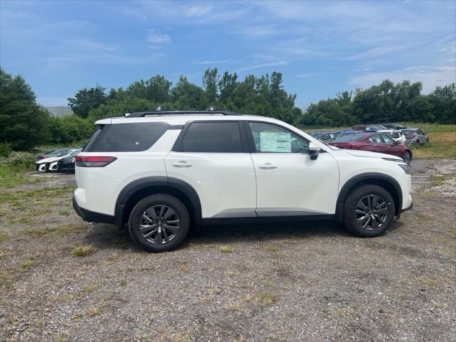 new 2024 Nissan Pathfinder car, priced at $45,750