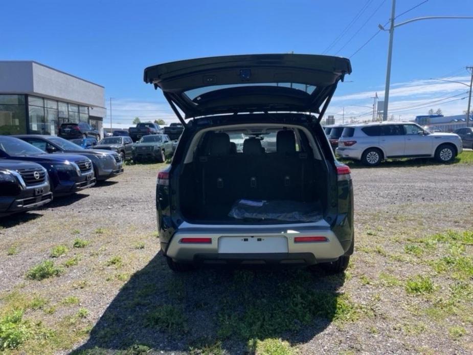 new 2024 Nissan Pathfinder car, priced at $45,750