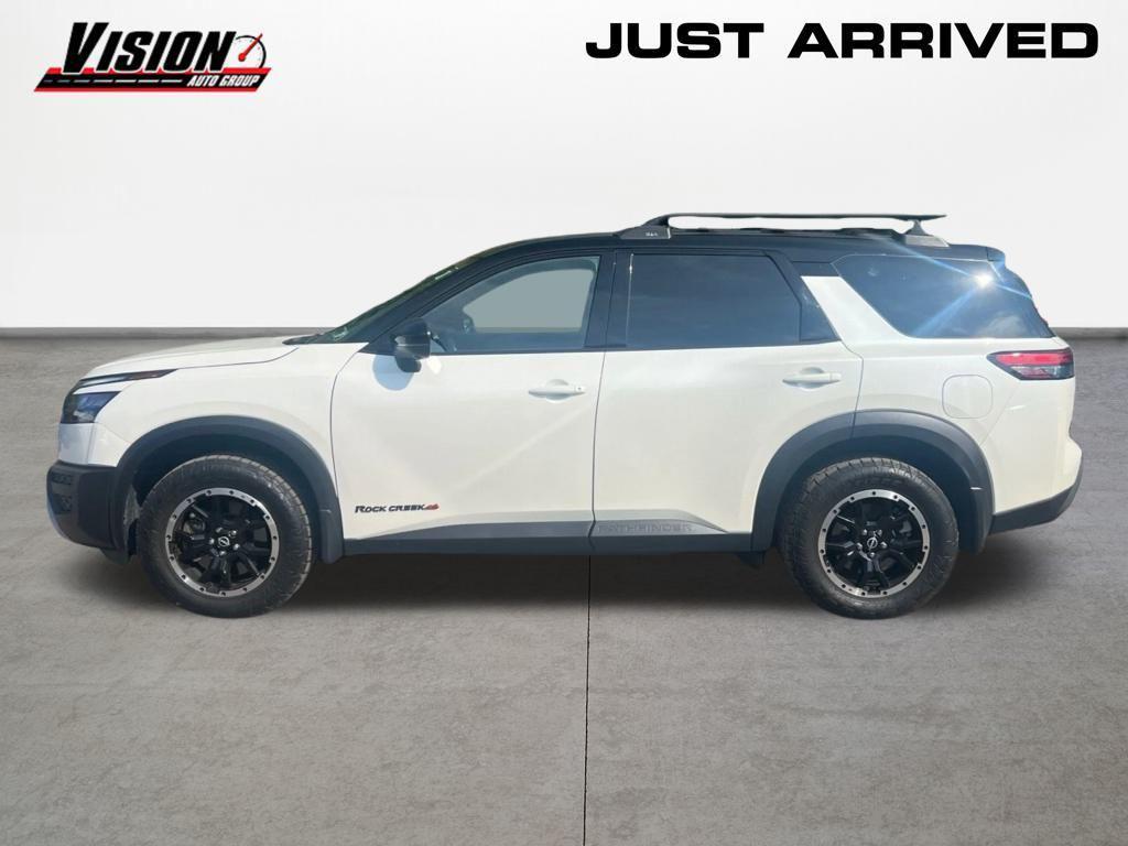 new 2024 Nissan Pathfinder car, priced at $36,524