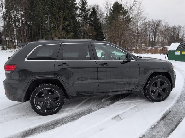 used 2015 Jeep Grand Cherokee car, priced at $15,499