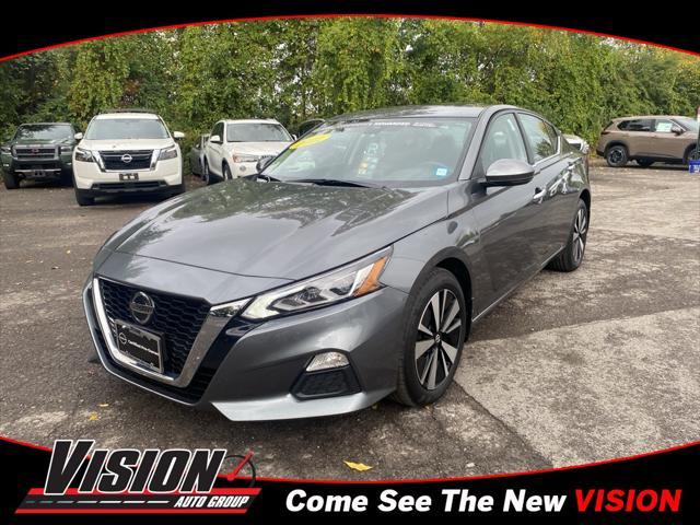 new 2022 Nissan Altima car, priced at $26,987