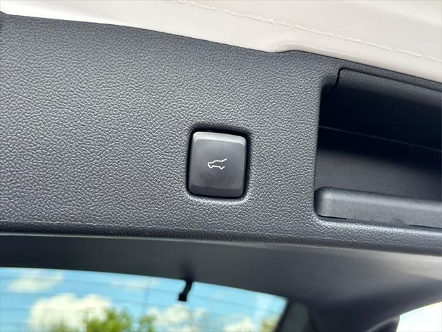 used 2021 Ford Escape car, priced at $17,968