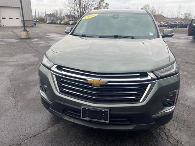 used 2022 Chevrolet Traverse car, priced at $29,499