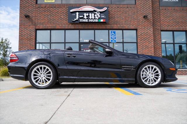 used 2008 Mercedes-Benz SL-Class car, priced at $18,985