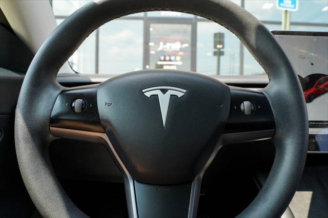 used 2021 Tesla Model 3 car, priced at $21,900