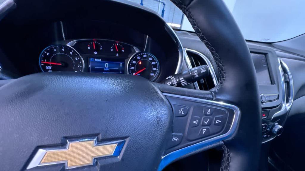 used 2023 Chevrolet Equinox car, priced at $23,995