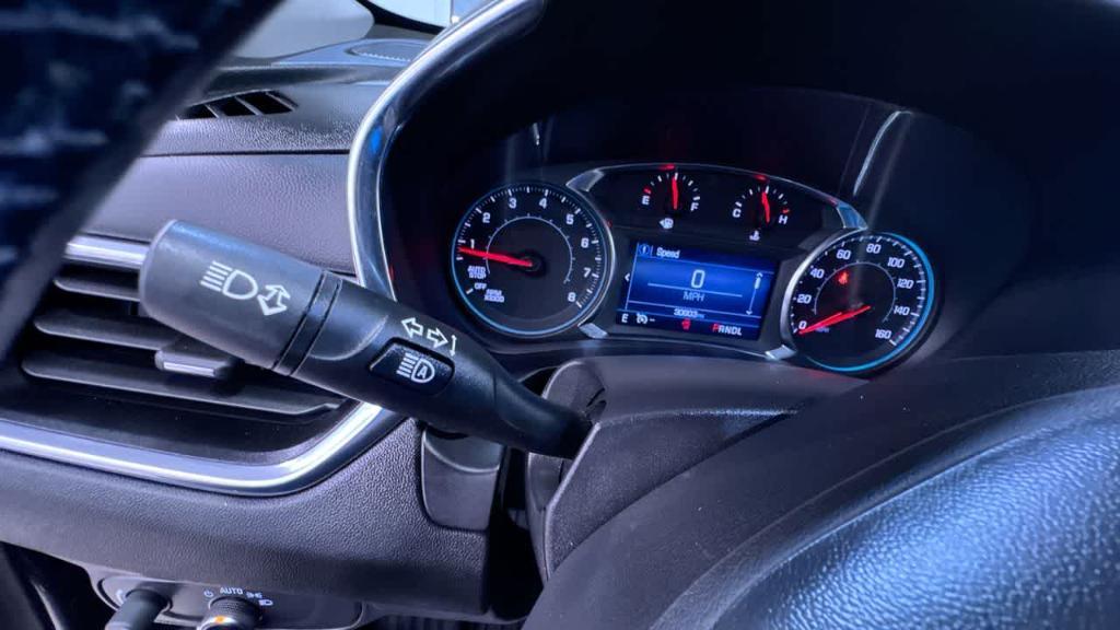 used 2023 Chevrolet Equinox car, priced at $23,995