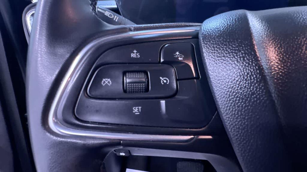 used 2024 Buick Encore GX car, priced at $25,995