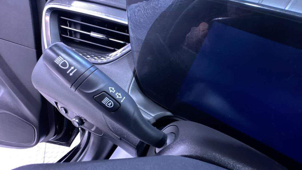 used 2024 Buick Encore GX car, priced at $25,995