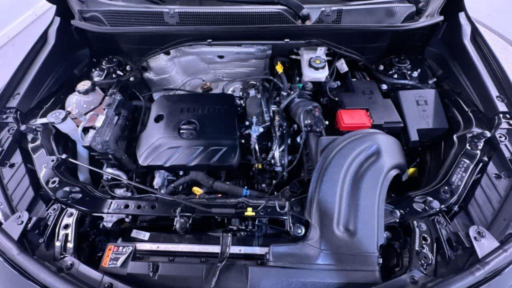 used 2024 Buick Encore GX car, priced at $25,995